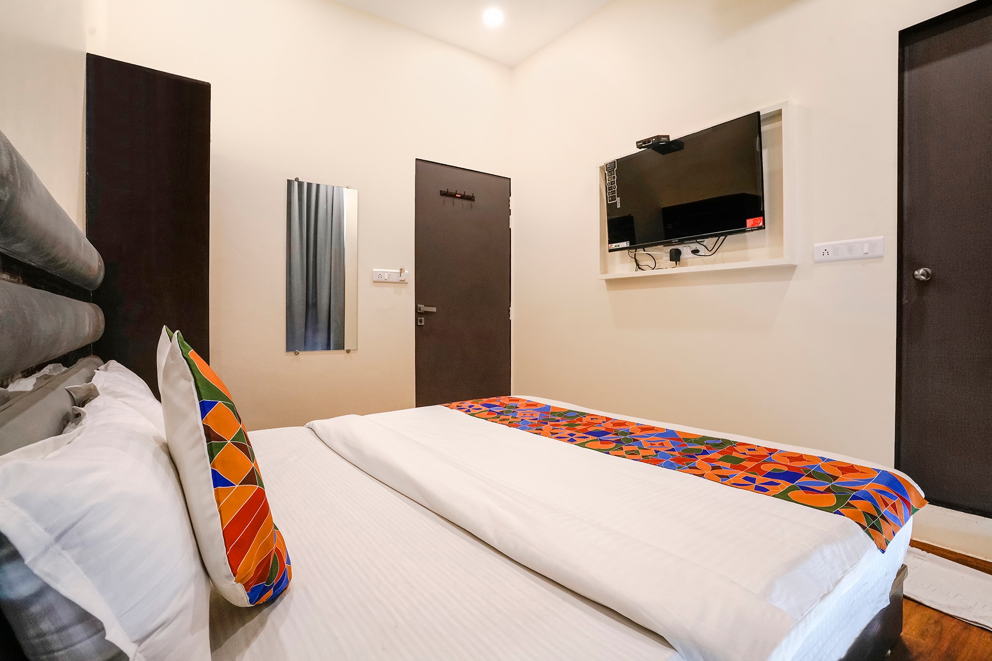 FabHotel Freedom International - Tap to explore photos