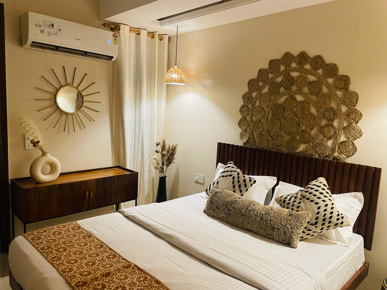 Wildflower: 2 Bedroom Boho Penthouse New Delhi - Tap to explore photos