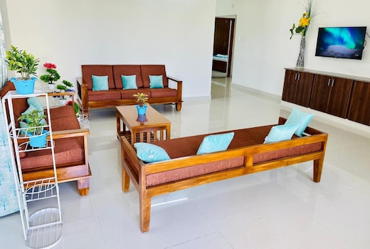 Tirupati Homestay  Ragunatha Resorts  Pride Luxury apartments by Stayflexi
