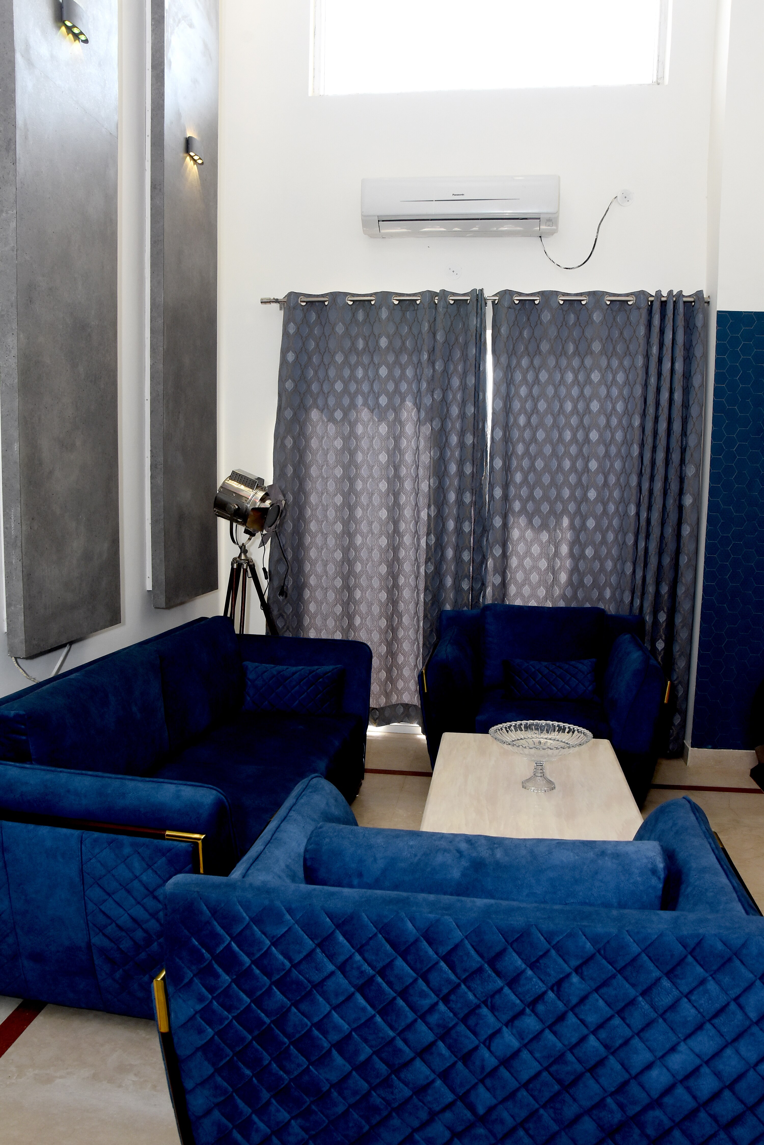 3bhk Ultra Luxury Duplex Apartment in Faridabad - Tap to explore photos