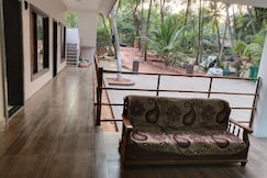 Sindhufornia Beach Resort, Malvan