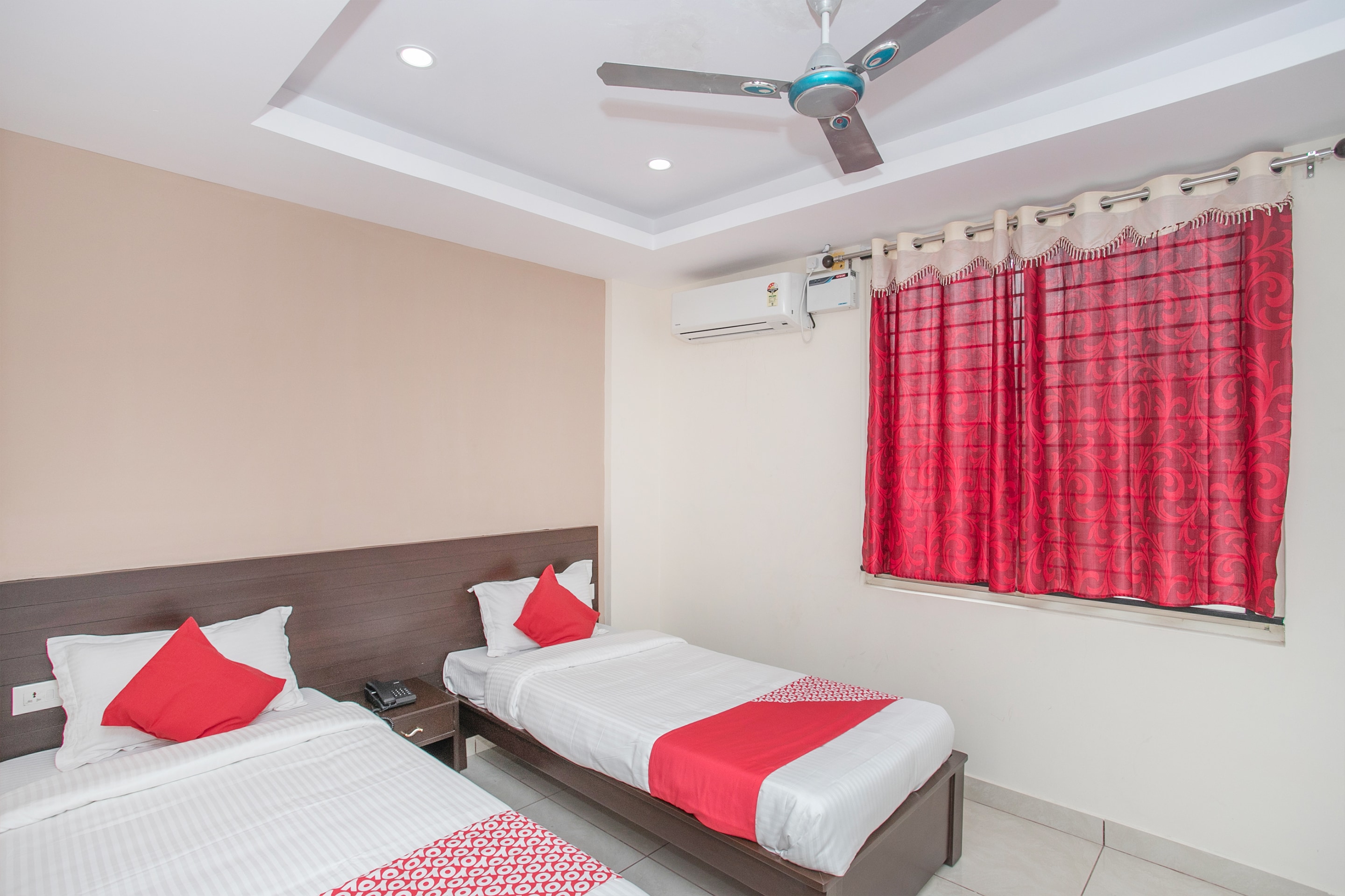 Hotel O Akshaya Residency - Tap to explore photos
