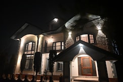 The Bayt Srinagar, Srinagar