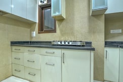 B Kalkaji | Entire 3 BHK Apartment, Delhi