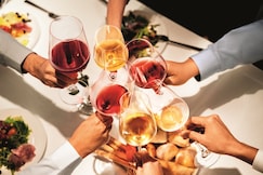 هوليداي إنا ي ر اني ن اكامدينل لوأ كا باي ايتش جي, 