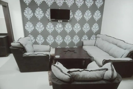 1 BHK Apartment Non AC Near Har Ki Pauri