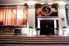 Sapphire Hotel