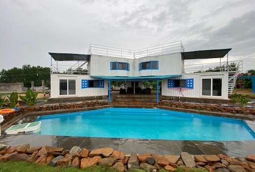 CasaRocaa  5BR Pool Property