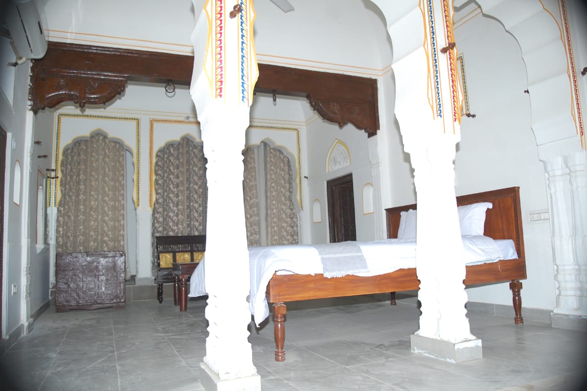 Shekhawati Fort - Tap to explore photos