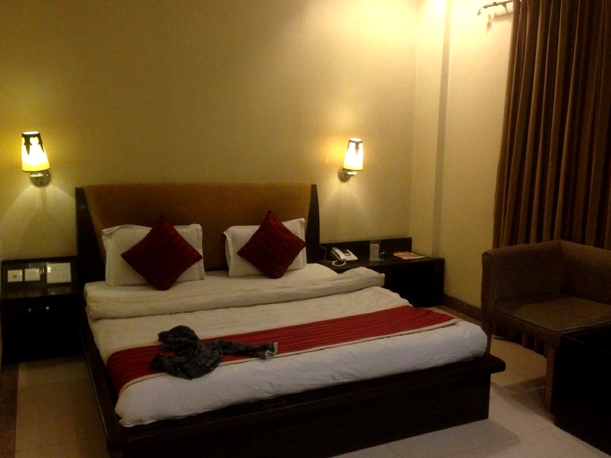 Hotel Caravan Sarai - Tap to explore photos