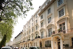 Dolphin Hotel,  London