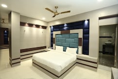 The Grand Lajja, Haridwar