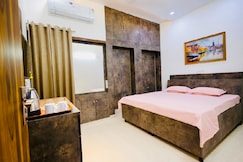 Pauls Guest Inn, Delhi
