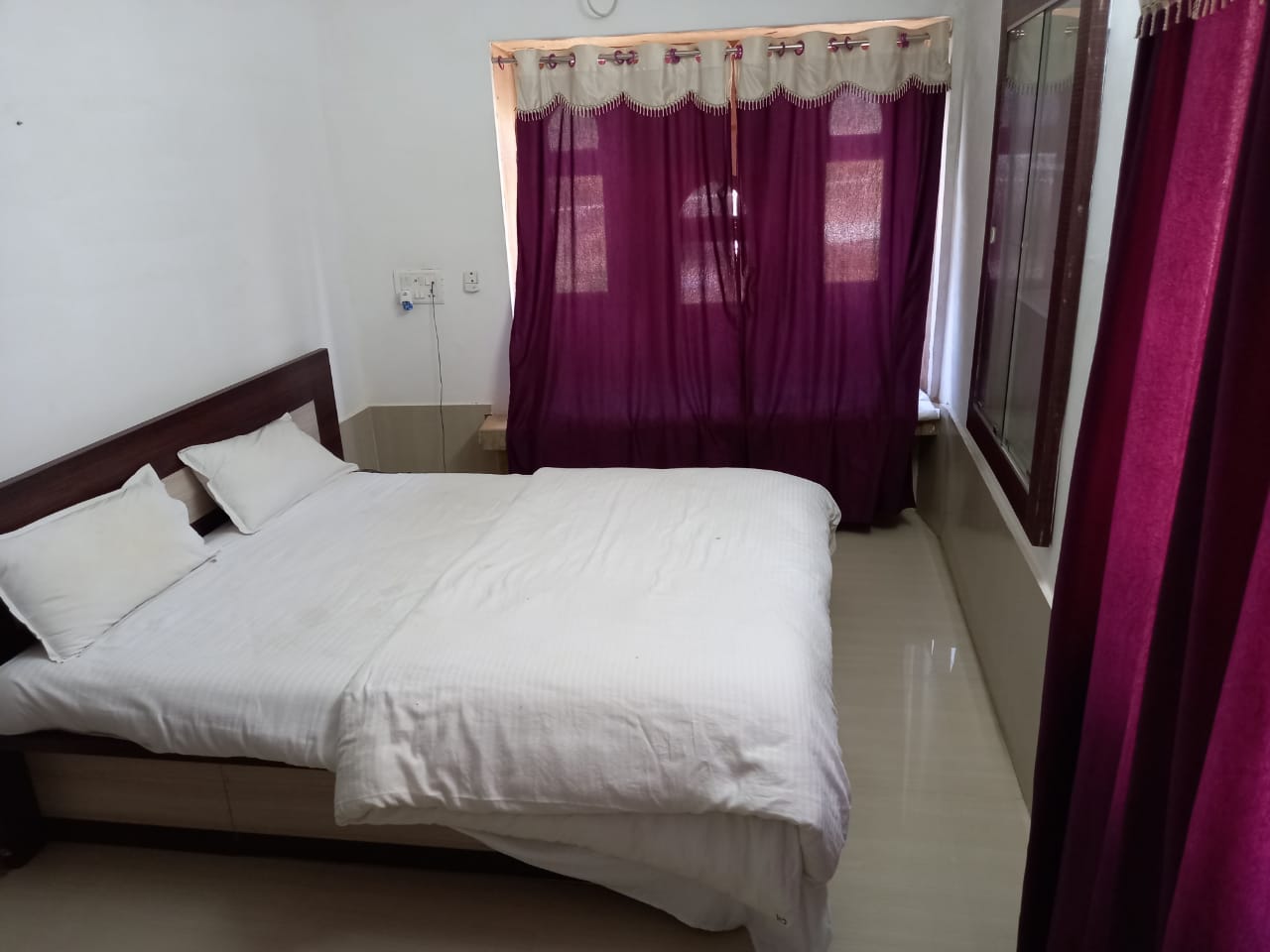 Hotel ak haritej - Tap to explore photos
