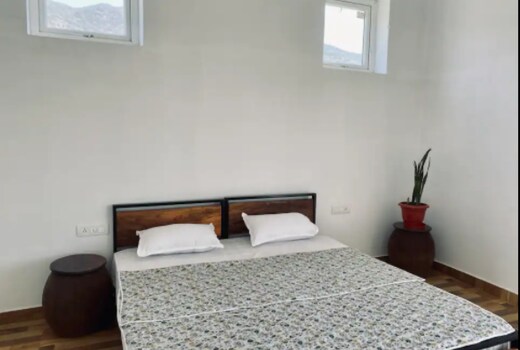 Pathak Roof Top Homestay