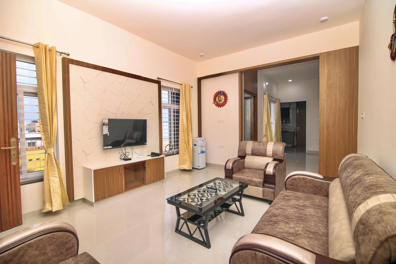 Madalam HomeStays - Tap to explore photos