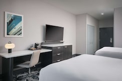 Hilton San Jose, Fresno