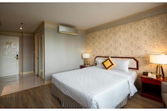 Lotus Saigon Hotel, Thuan An