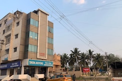 Hotel Dwarka Sangli, Sangli