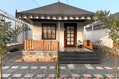 ROYAL RJASTHAN RESORT On The Way to Khatu Shyam Temple, Sikar