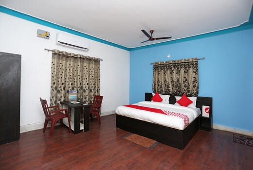 Hotel O Maa Banadurga Guest House