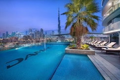     فندق داماك ميزون رويال ديستنكشن, دبى