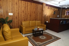 AK RESIDENCY, Thiruthani