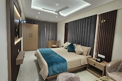 Hotel Star Square, Indore