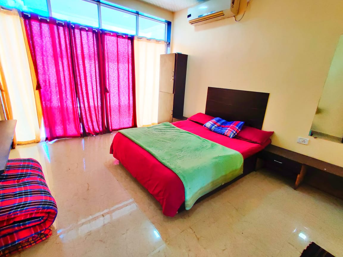 SHIV VILLA LONAVALA 6BHK FULLY FURNISH LUXURY  BUNGLOW - Tap to explore photos