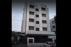 Hotel Ratna, Warangal