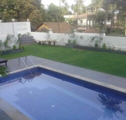 Swimming Pool 1
