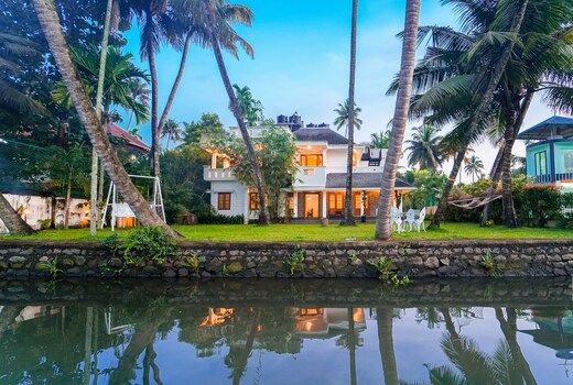 The Kochi Backwater Resort