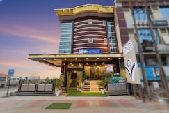 FabHotel GMC Grand, Lucknow