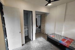 Varsha Luxury Rooms, Pune