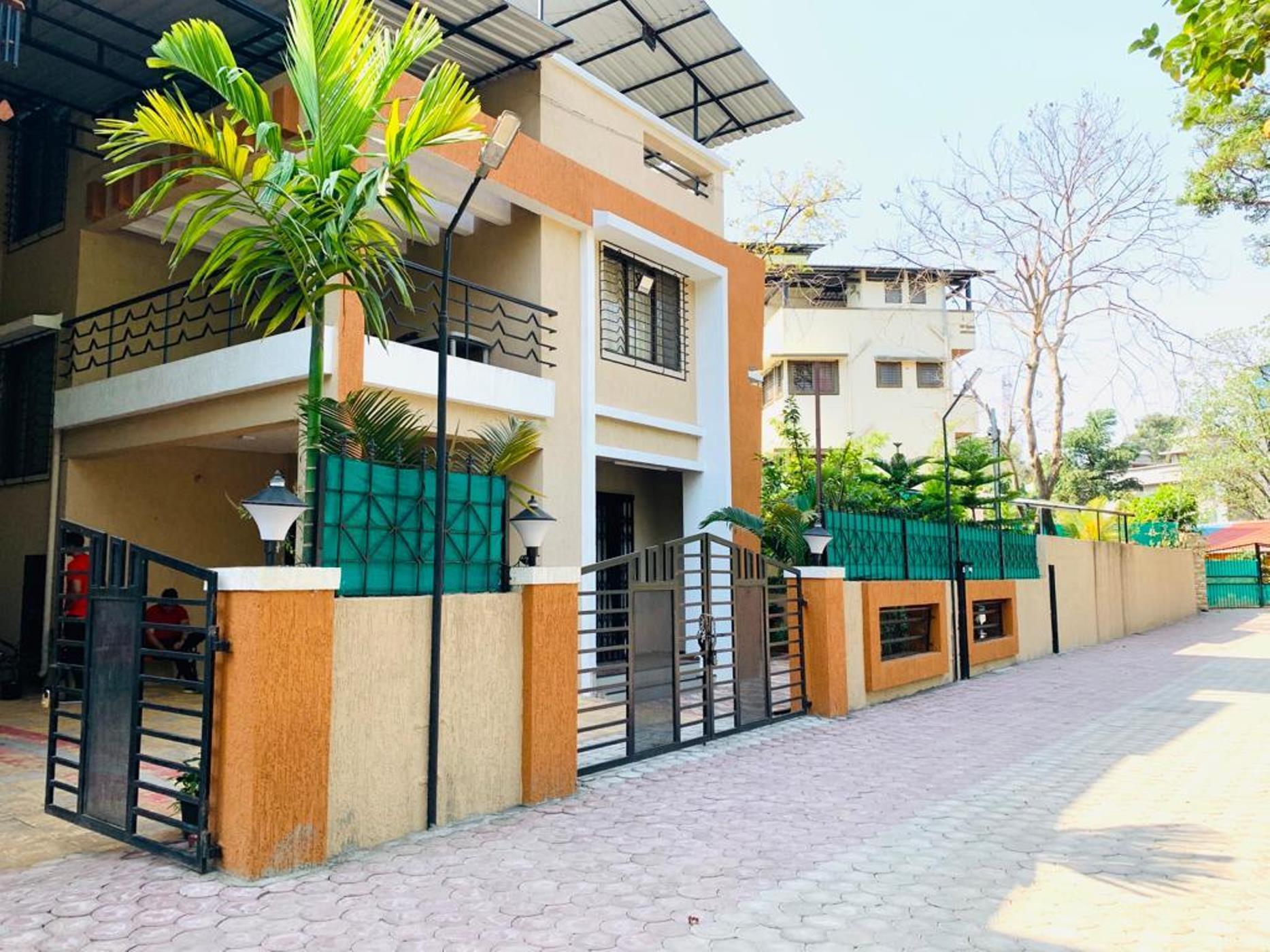 Atharv Villa Rooms - Tap to explore photos