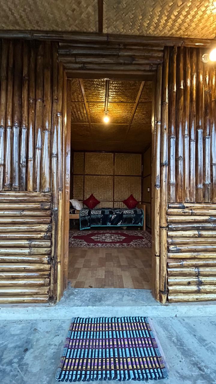 Alohi The Panoramic Cottage - Tap to explore photos