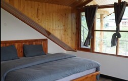Bedroom 1 (401)
