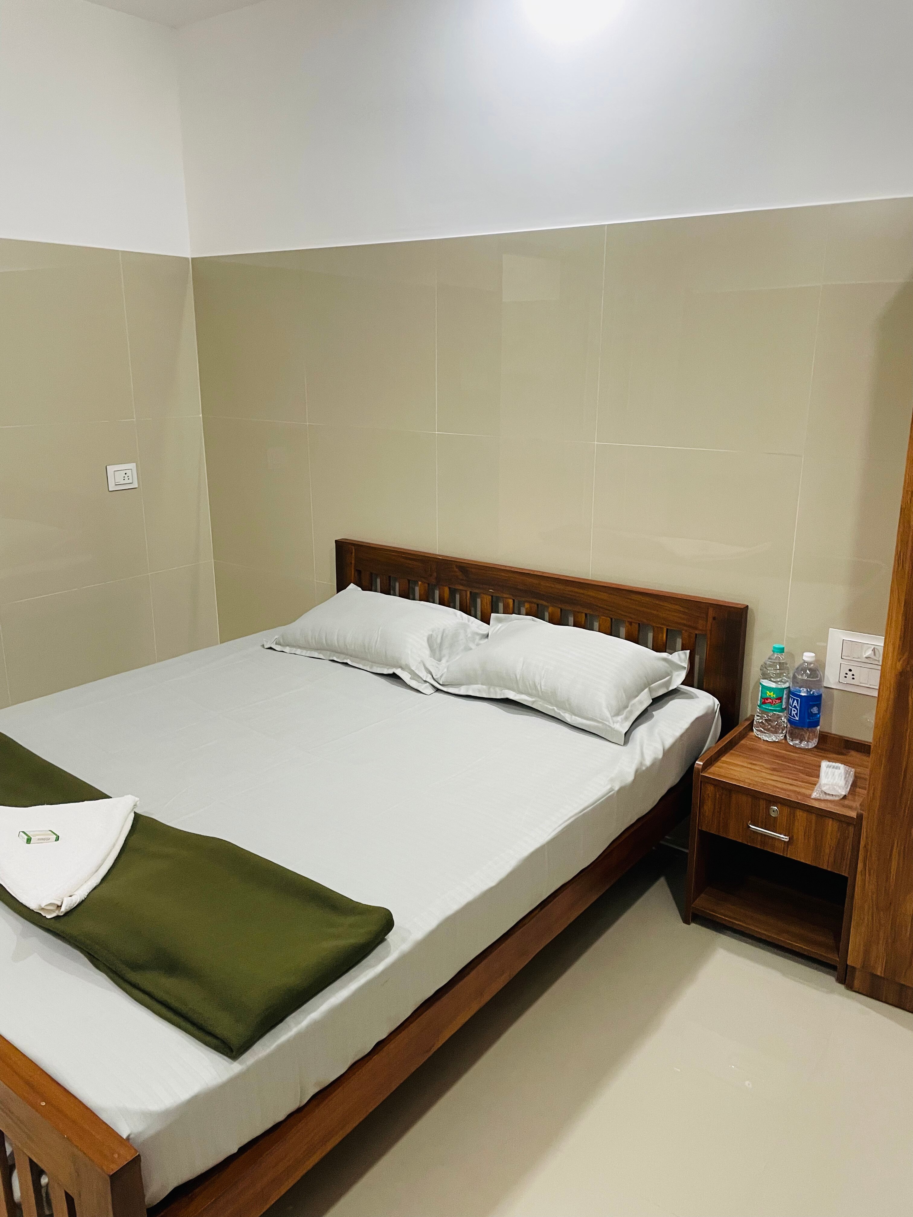 Asian Nest Serviced Apartments - Tap to explore photos