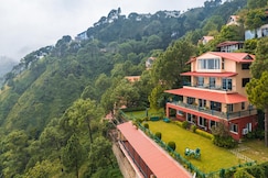 StayVista at Mist @ Ludlow House, Kalka