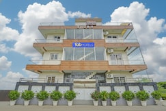 FabHotel Shubh Residency, Vrindavan
