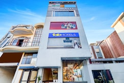 FabHotel The Galaxy, Faridabad
