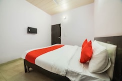 Hotel O Iris Lite, Delhi