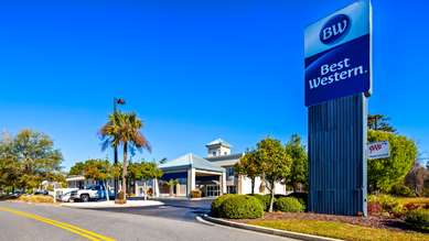 Best Western Pawleys Island - Tap to explore photos