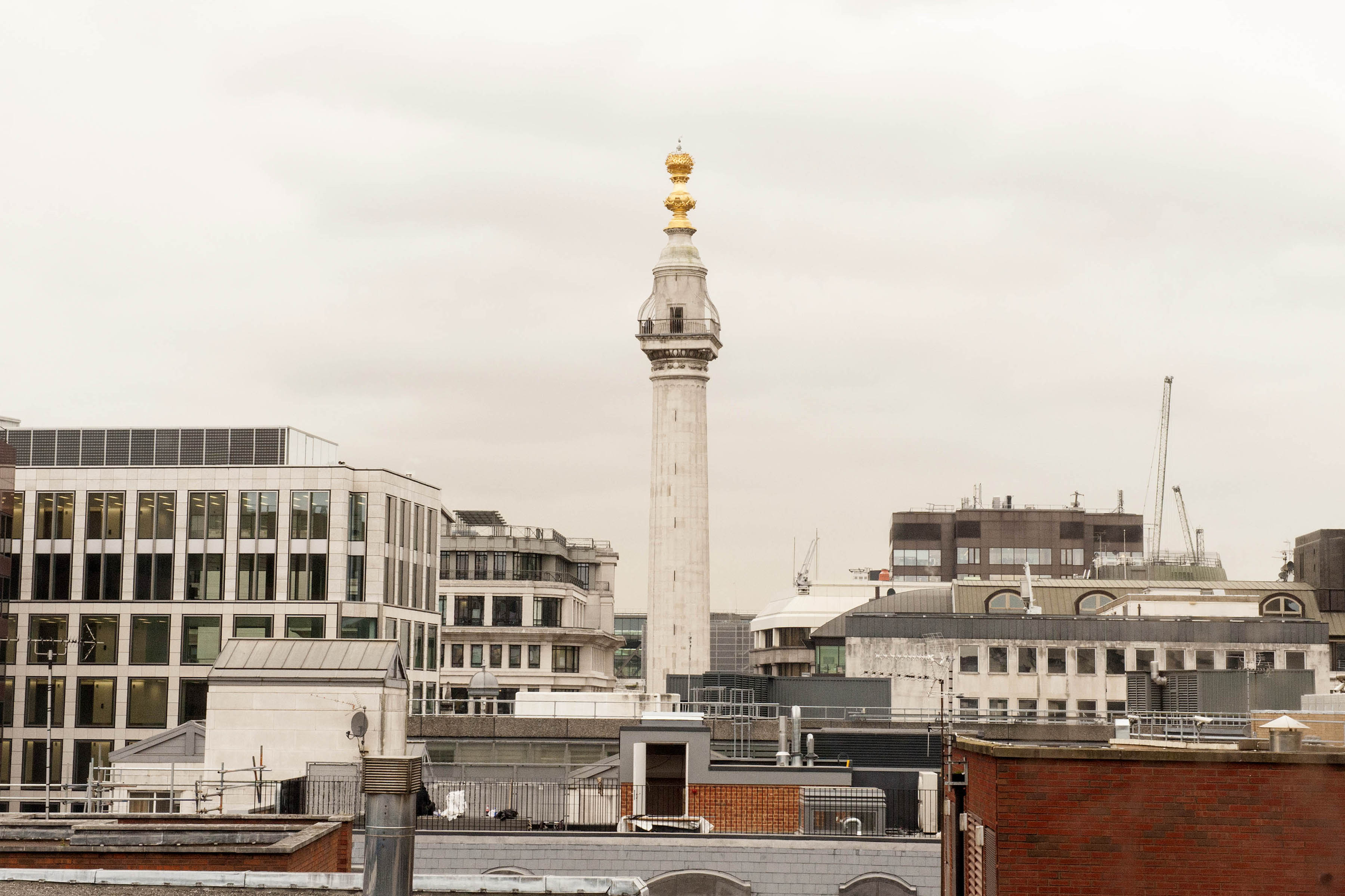 Premier Inn London Bank - Tower - Tap to explore photos