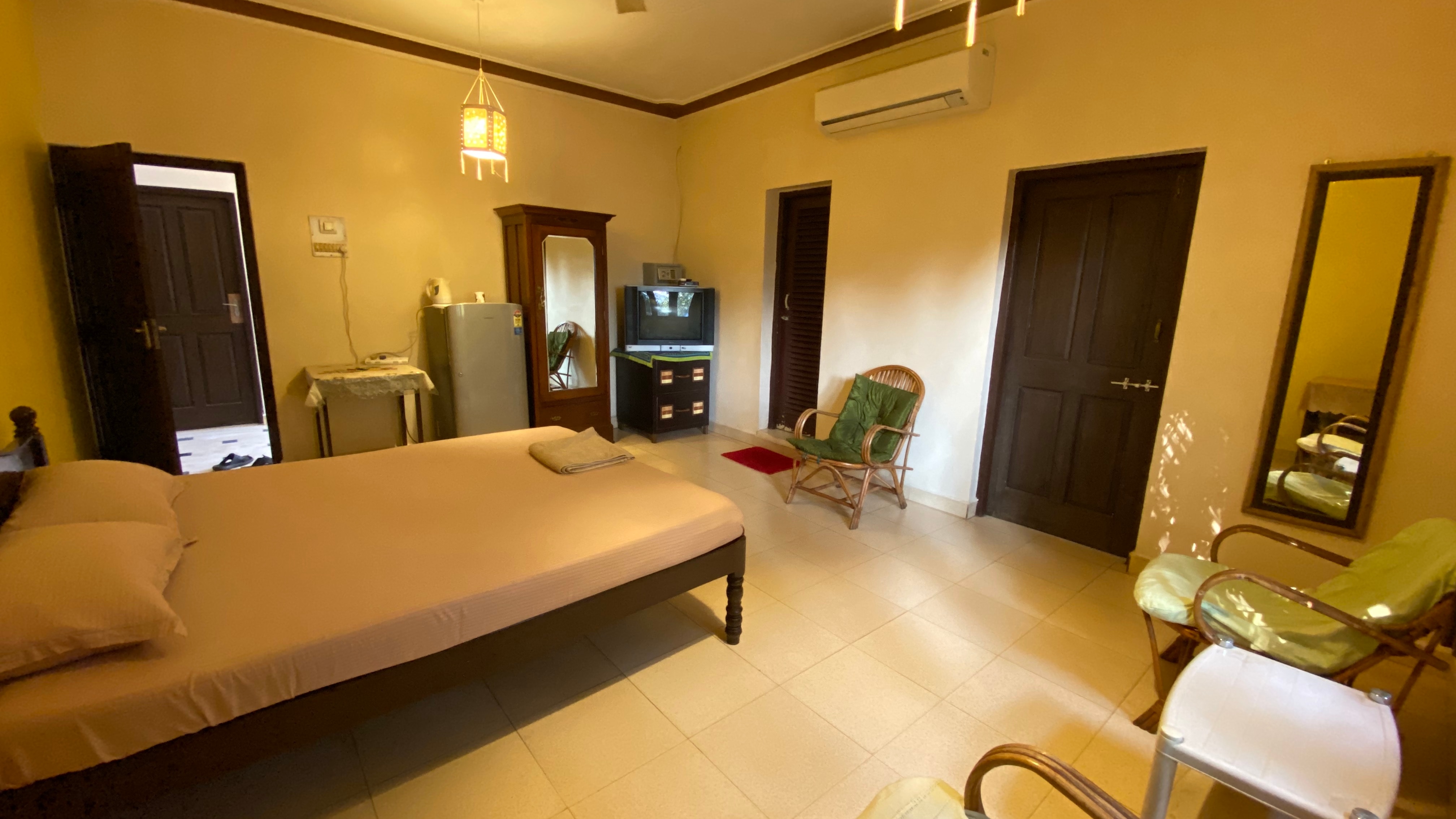Boa Vista Homestay | Rooms & Guided Treks - Tap to explore photos