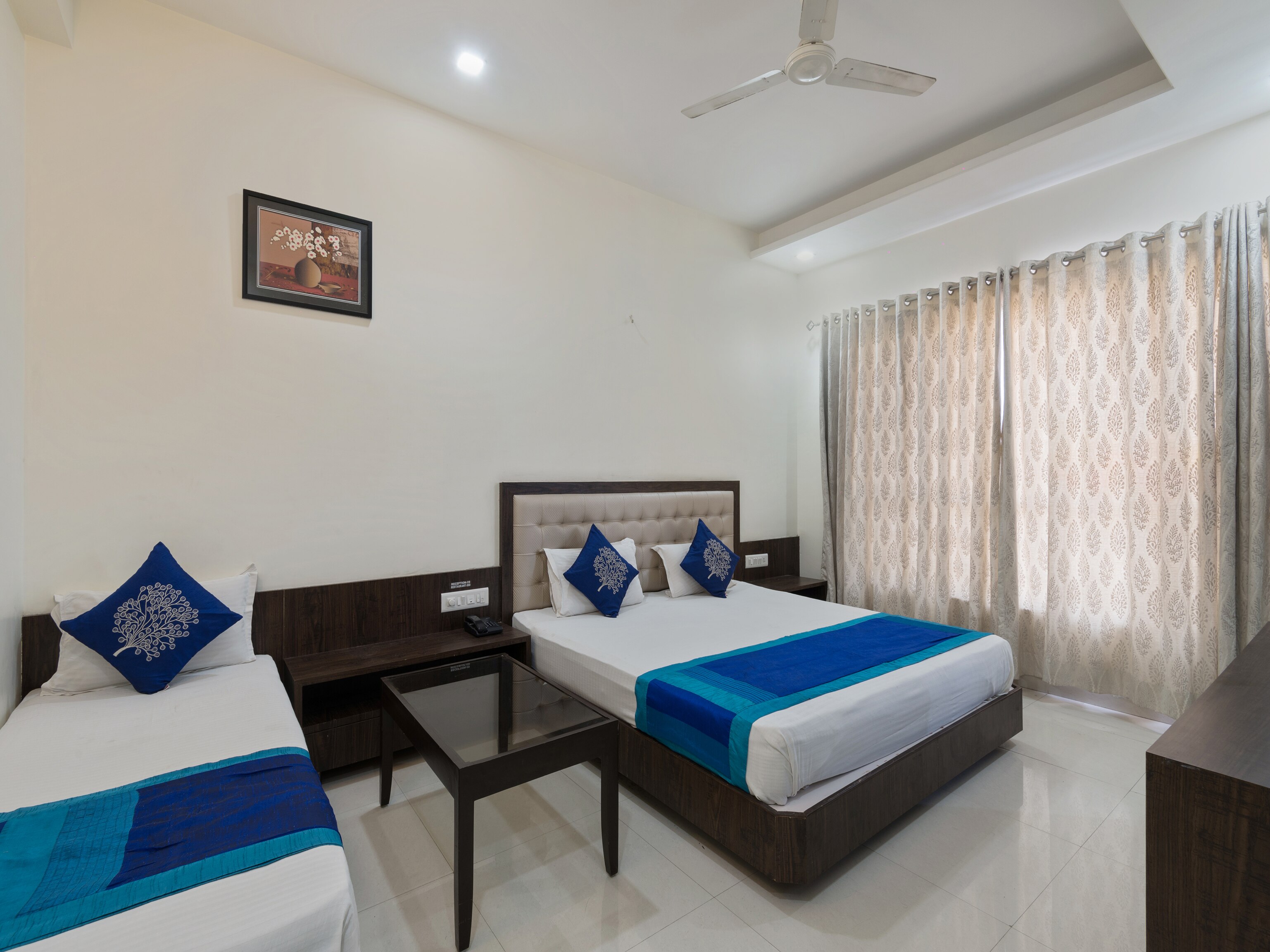 Deluxe Triple Bed AC 1