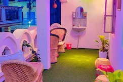 Manavi home stay, Mathura