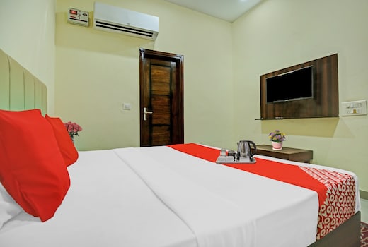 HOTEL O LAVISH