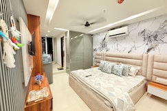 The Escape of Paradise, Zirakpur