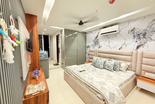 The Escape of Paradise